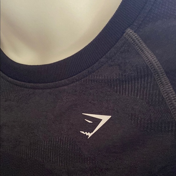 Gymshark Black Fitted Crop Top - Picture 4 of 5